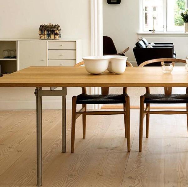wood dining table 1