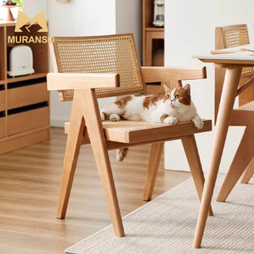 रेस्तरां और कैफे के लिए नॉर्डिक सॉलिड वुड रतन डाइनिंग चेयर