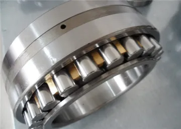 Spherical Roller Bearing 22226 Ccw33 22226 Caw33