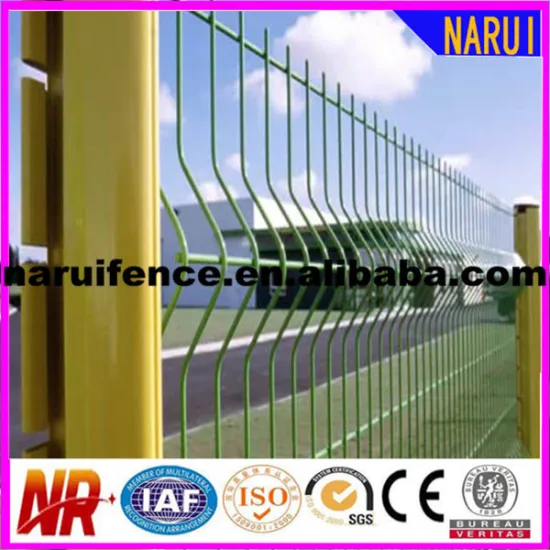 PVC Coated welded wire mesh fence