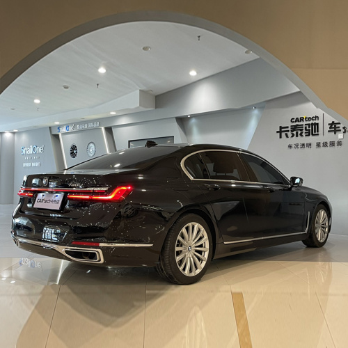 2019 BMW 730LI 2,0T Бензин