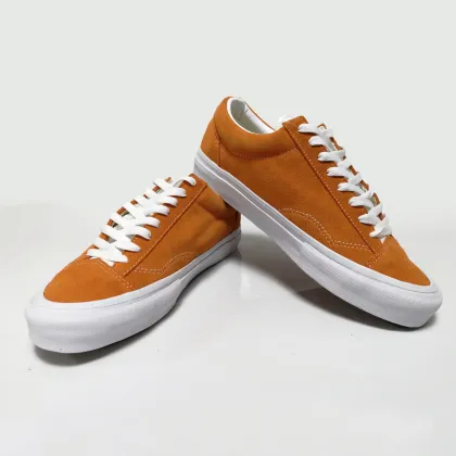 Wholesale Custom Men's Skateboarding Shoes in Suede