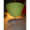 Moderner Mid-Century Stoff Swan Chair
