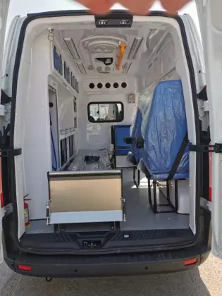 ospital emergency ambulance and ambulance box