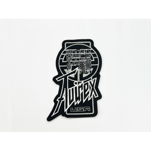 Patch brodé fin de grande taille