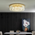 Candelabro de cristal dourado com brilhantes LEDER