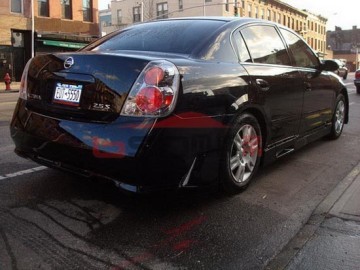 2002-2006 4 Cw Style FIber Glass Rear Bumper For Altima