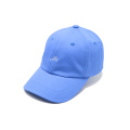 Chapeau de baseball brodé en bleu ciel