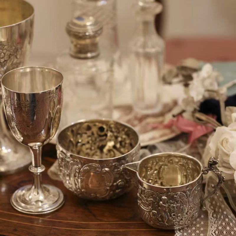 Luxury Metal Tableware with Elegant Patterns