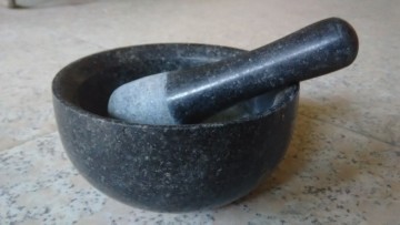 Low price wholesale different size standard granite mortar and pestle