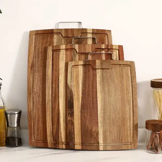 Professional Heavy Duty Kitchen Chopping Board with Hardware Handle and Juice Groove for Enhanced Food Preparation Experience