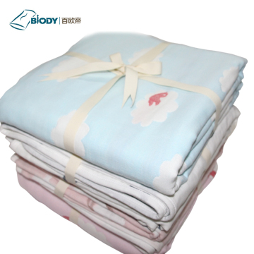 Knitted Embroider Soft Animal Printed Multilayer Blanket