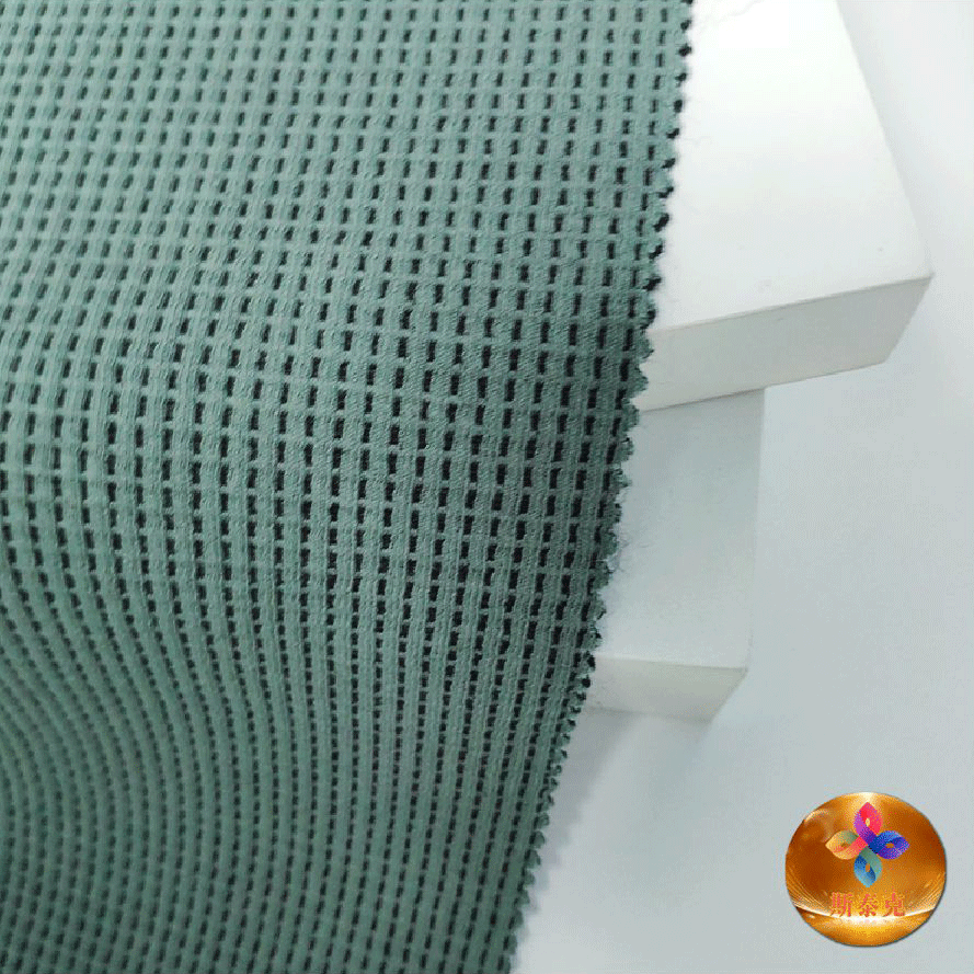 快適な使用のための通気性リブワッフルファブリック