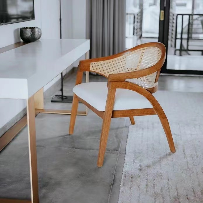 Free Sample Wooden Home Furniture Rattan Wicker Back with Soft Cushion Kitchen Wood Dining Restaurant Chair