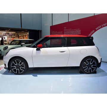 2024 Electric Mini Cooper 456 км E Classic