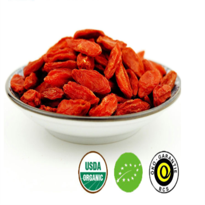 Nueva cosecha Secado Orgánico Residuos bajos Goji / wolfberry