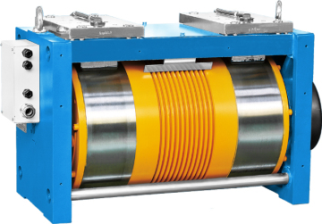 Ø410 Gearless Elevator Traction Machine With Converter 3 Phase 400V Diana2