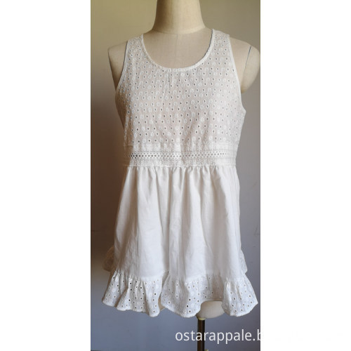 A High-quality Sleeveless Dress