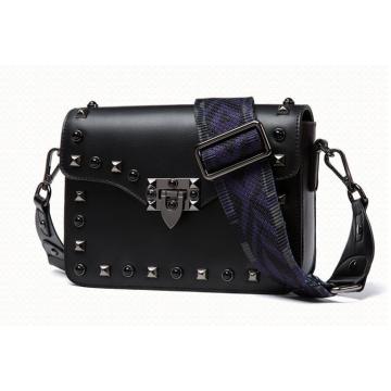 Pre Production Inspection messenger bag