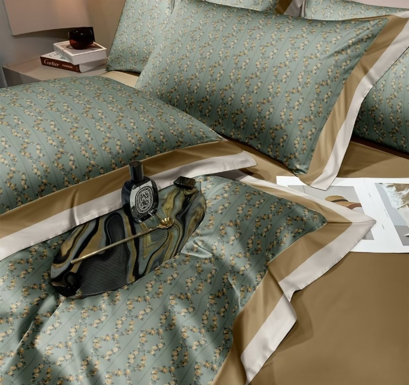 Modern Luxury Modal Fabric Printed Bedding Set