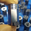 Plunger injection heads semiconductor packaging molds