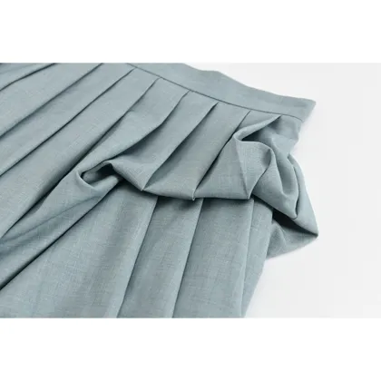 Second Hand Women`s Chemical Fiber Skirt