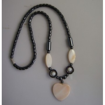 Hematite pearl Shell Necklace