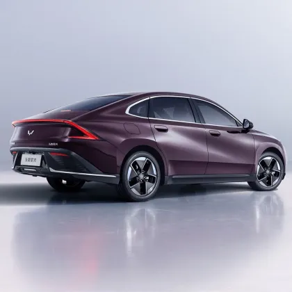 Best Price China Wuling Xingguang Electric 4x4 Sedan