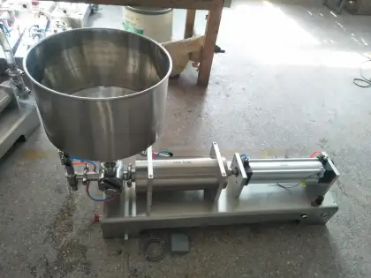 Pneumatic Paste jam cream bottle Filling Machine