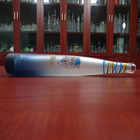 Long Neck Glass Vodka Bottles China Colored 500ml Liqueur Bottle