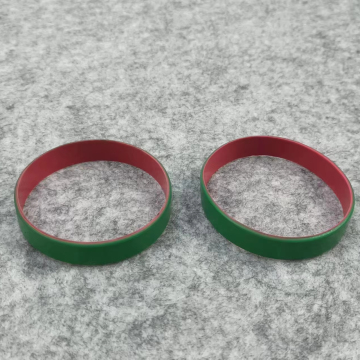 Großhandel wasserdichte kundenspezifische Form Silikonarmbänder: Erschwingliche DIY -Uhr -Gurte