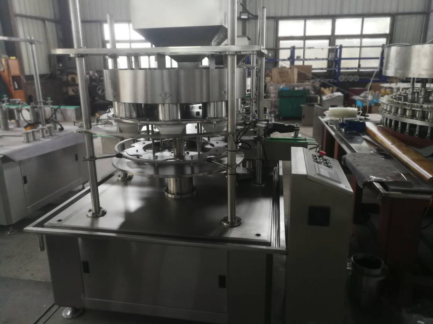 250-500ml cans Filling and seaming machine