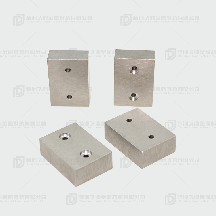 ผู้ผลิตโลหะผสมทังสเตนจากจีน Tungsten alloy manufacturer from China