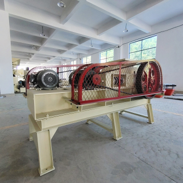 Double Roller Crusher for Stone and Mineral Ore Crushing