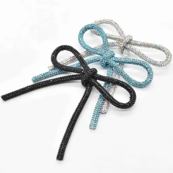 Customizable Size and Color Brooches, Decorative Pins for Garments and Shoes - DIY Accessories with Crystal Diamonds, Wire, Rhinestones, and Rope Strips Bowknots