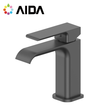 Luxury Bathroom Oil Rubbed Brass Faucet