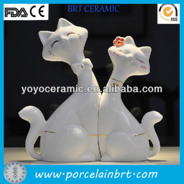 white cat ceramic wedding event decoration