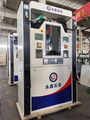 Four Hoses Double product Fuel Dispenser with Top