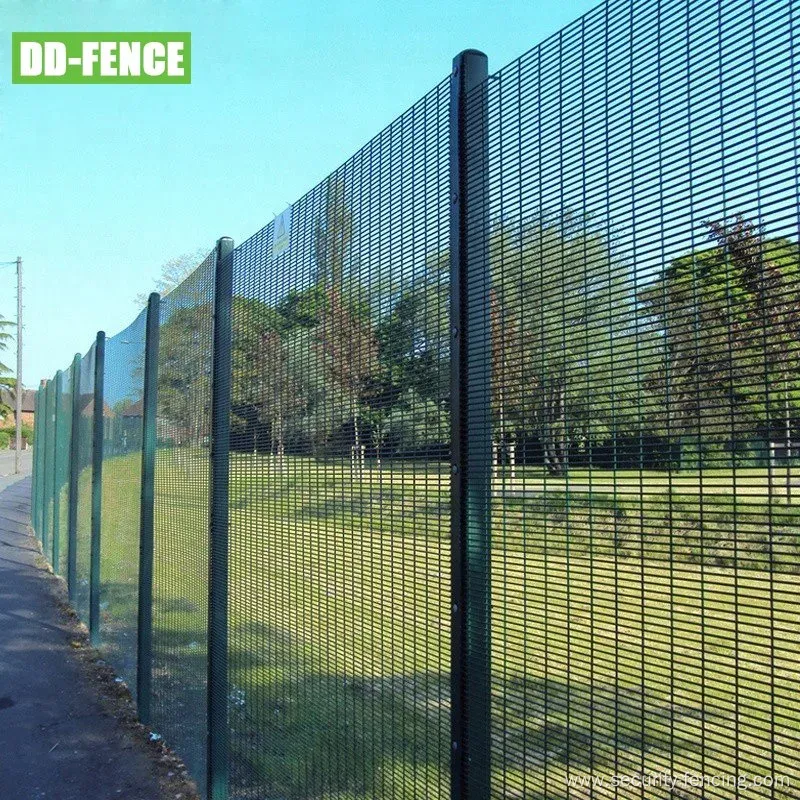 High Security Anti Climb Cut Wire Mesh Fence