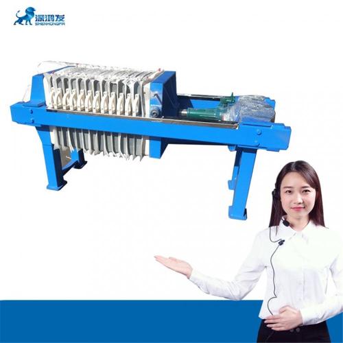 Simple and easy to operate filter press