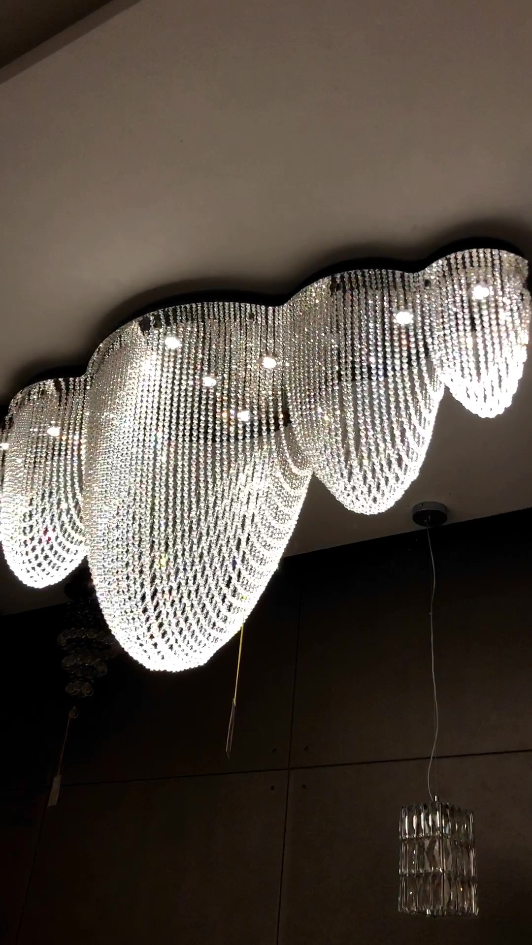 crystal beads ceiling light_Moment1