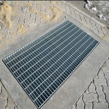 outdoor swimming pool steel flooring grating