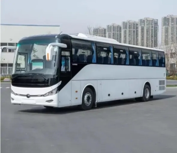 Yutong Left Hand Drive 55-Seater Diesel Power Autobus for Long Transport and City Passengers in China