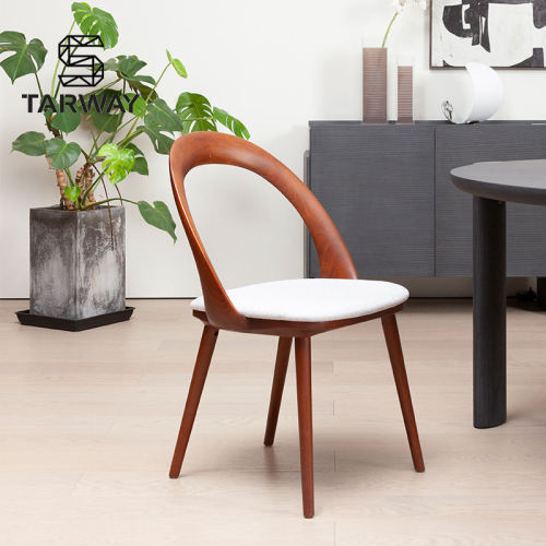 Moden Fashion Hotel Restaurant en bois massif Bentwood Eatery Dining Dining Fermless Kitchen Chairs With Tolstery Seat