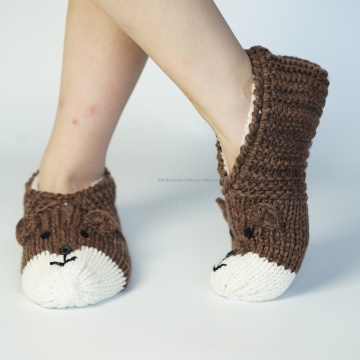 OEM Cozy Animal Design Indoor Booties and Slipper Socks for Women in Brown, Made of Polyester and Acrylic, Perfect for Winter