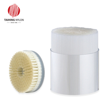 Round disc brush bristle for washing machine