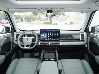 2024 ICAR03 Electric SUV: Urban Intelligence & Efficiency