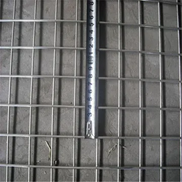 hot galvanized welded iron wire mesh for fence