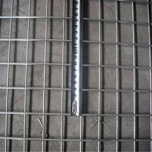 hot galvanized welded iron wire mesh for fence