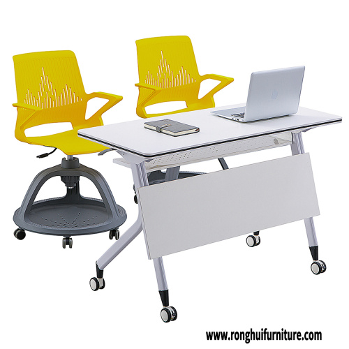 PP Office Chair Studentenstuhl bei Writing Board